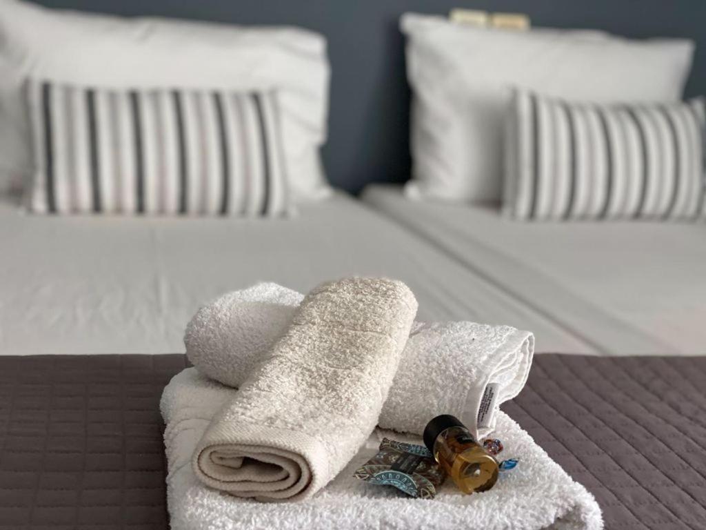 Edelweiss Aparthotel Tsoutsouros  Bagian luar foto