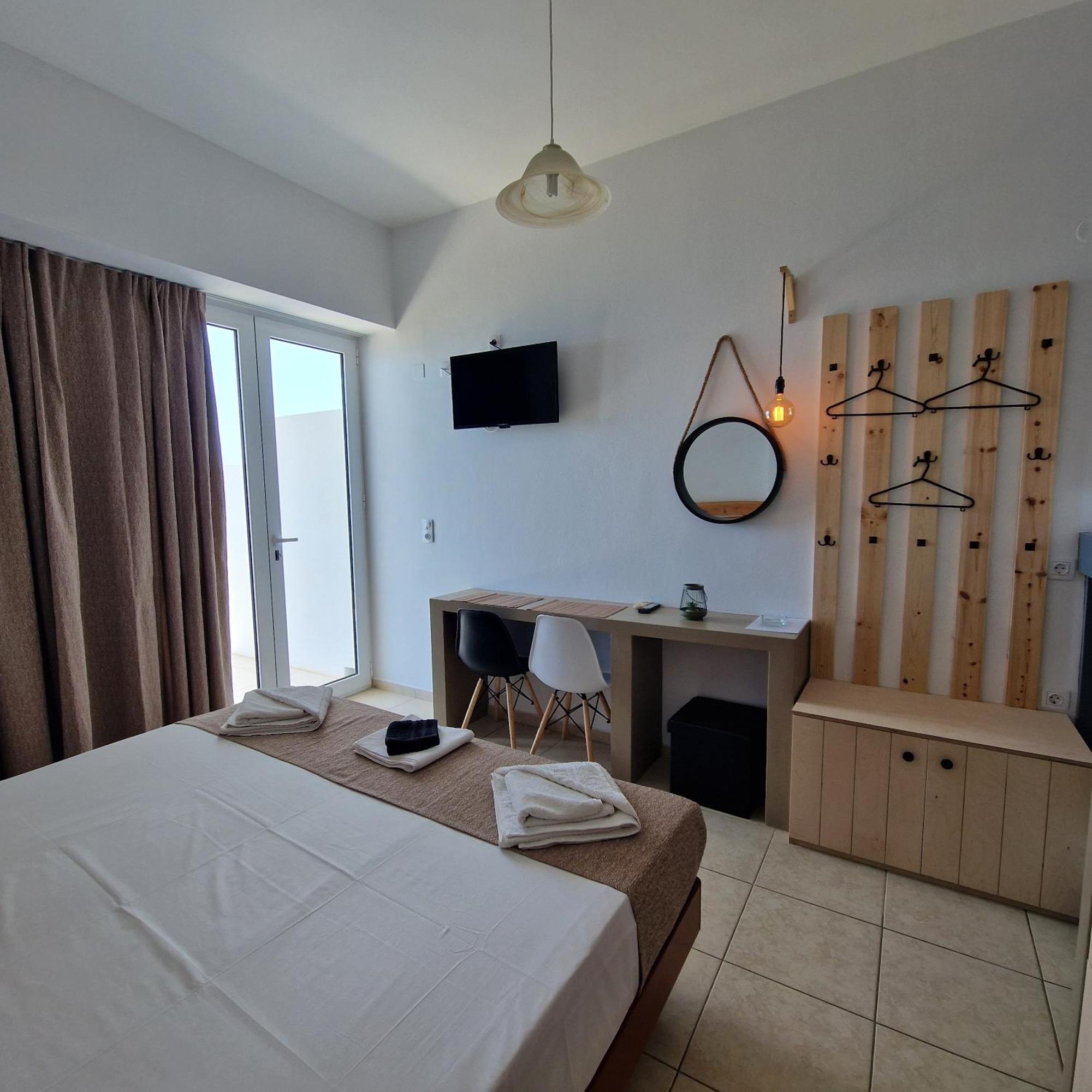 Edelweiss Aparthotel Tsoutsouros  Bagian luar foto